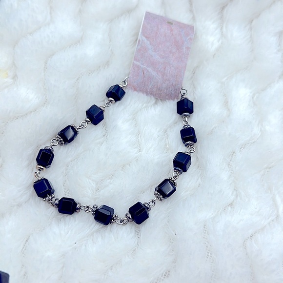 NEW: Beautifully Crafted Semi-Precious “Onyx” Crystal Beaded Healing Bracelet - Picture 4 of 11